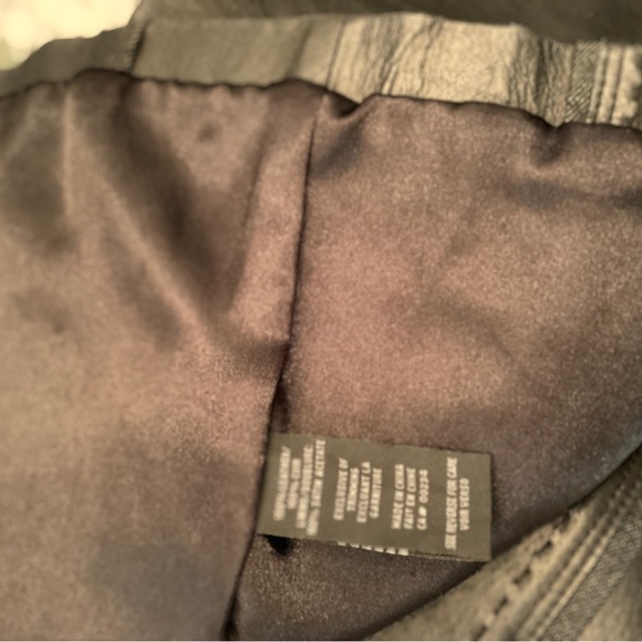 Black Leather Coat M - Picture 14 of 16